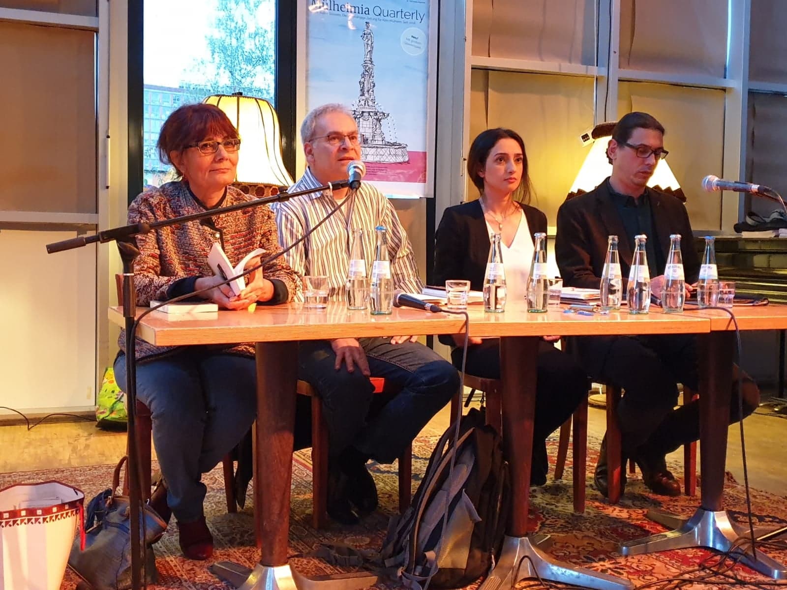 Nahid Kesharvarz, Amir Shaheen, Pegah Ahmadi, Marco Hasenkopf bei einer Lesung im Rahmen der Kölner Literaturnacht